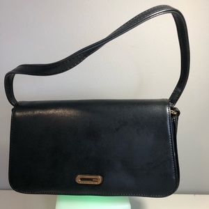 Guess black purse